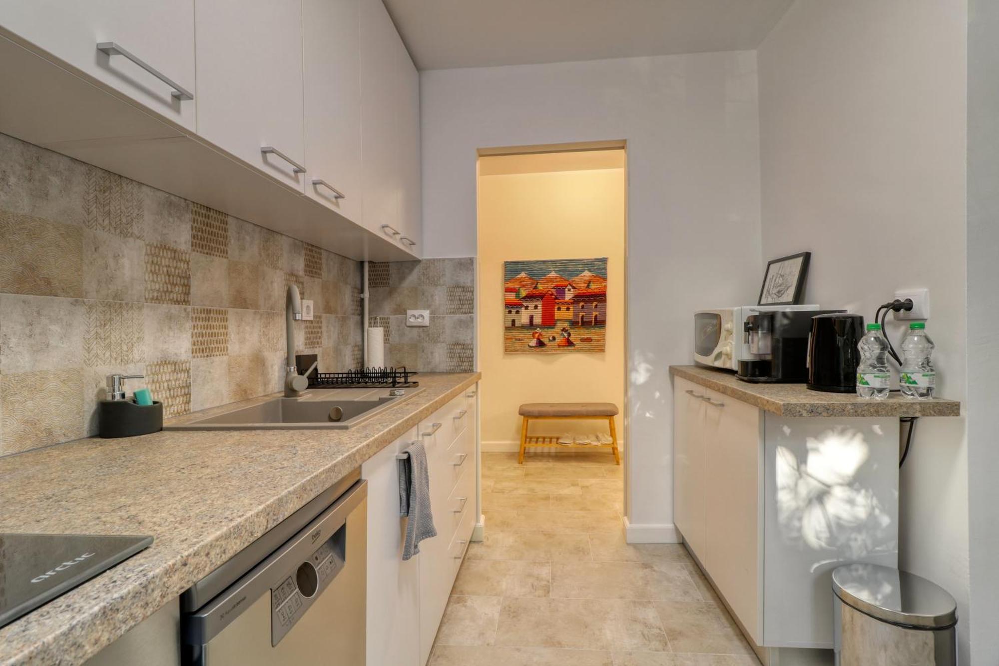 Quito Apartment - Stylish & Quiet Bucureşti Ngoại thất bức ảnh