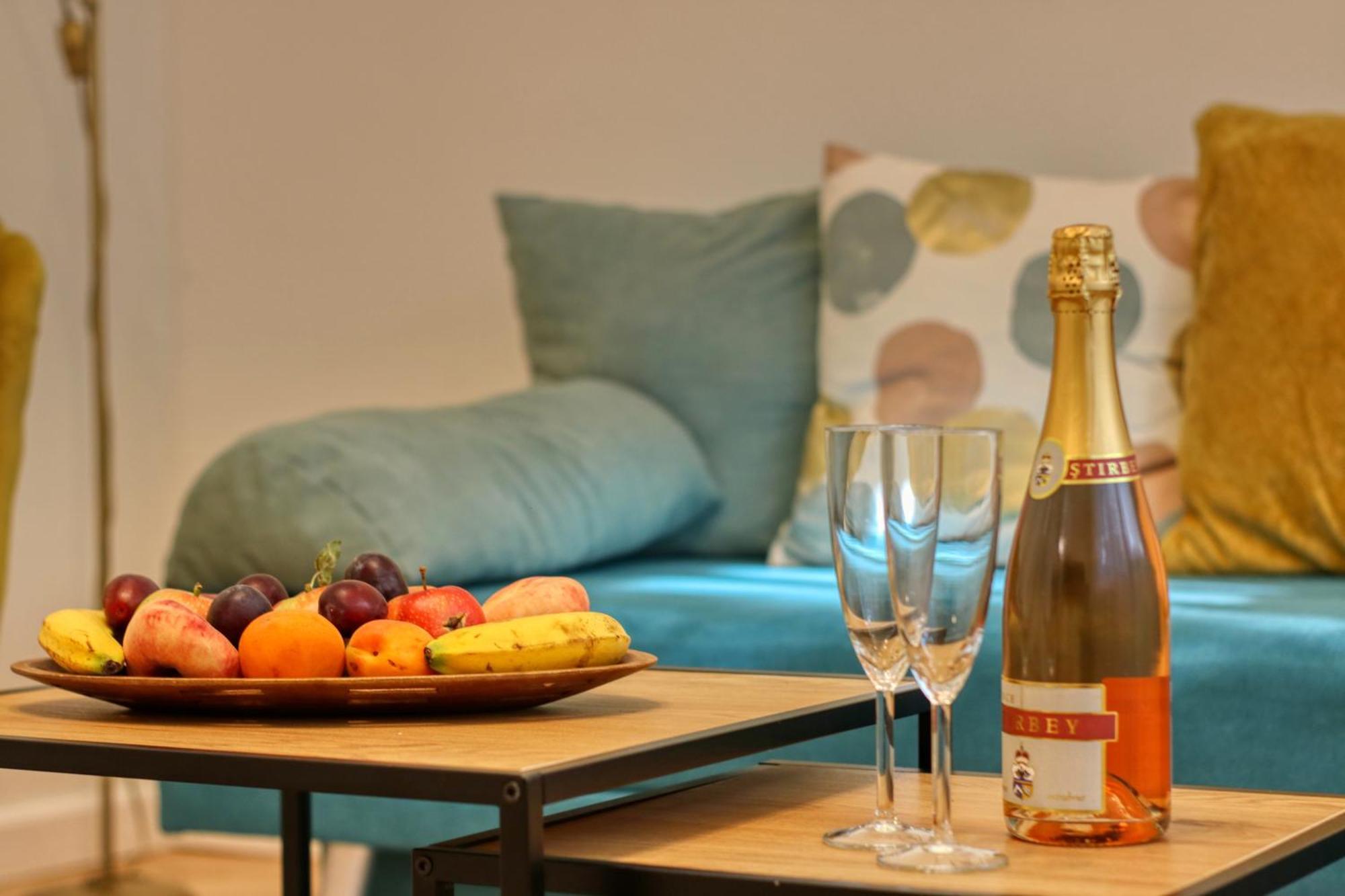Quito Apartment - Stylish & Quiet Bucureşti Ngoại thất bức ảnh